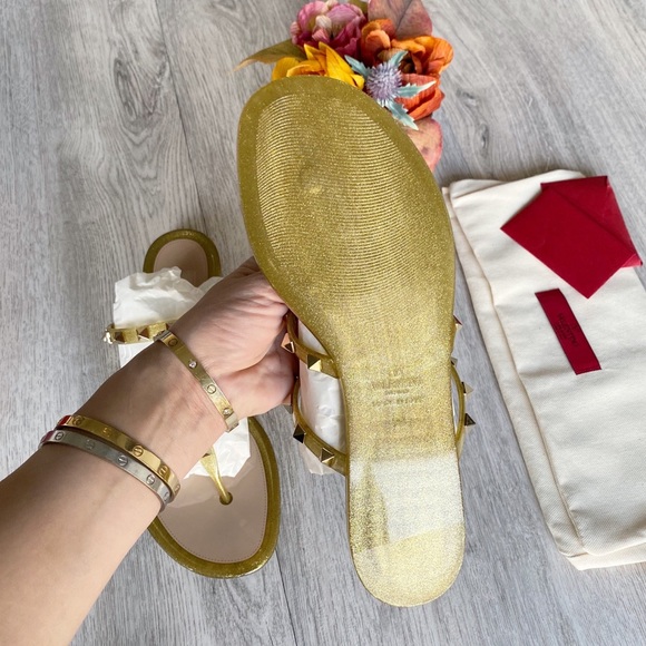 COPY - NWT Valentino Rockstud Gold Jelly Slides - Picture 10 of 16